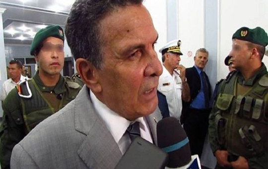 وزير الدفاع الوطني
